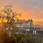 Vue Chateau - Terrasse - Proximite Centre