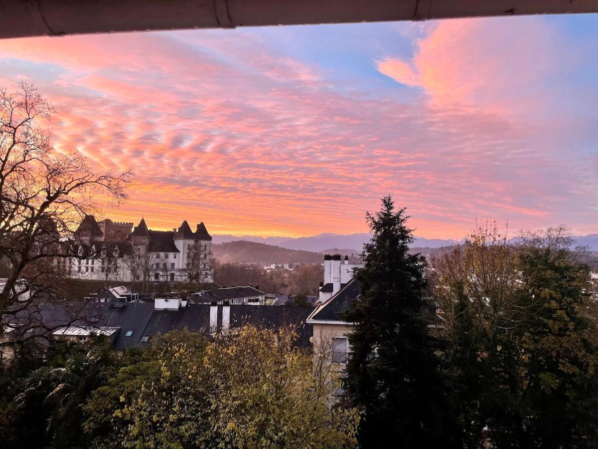Vue Chateau - Terrasse - Proximite Centre Appartement *