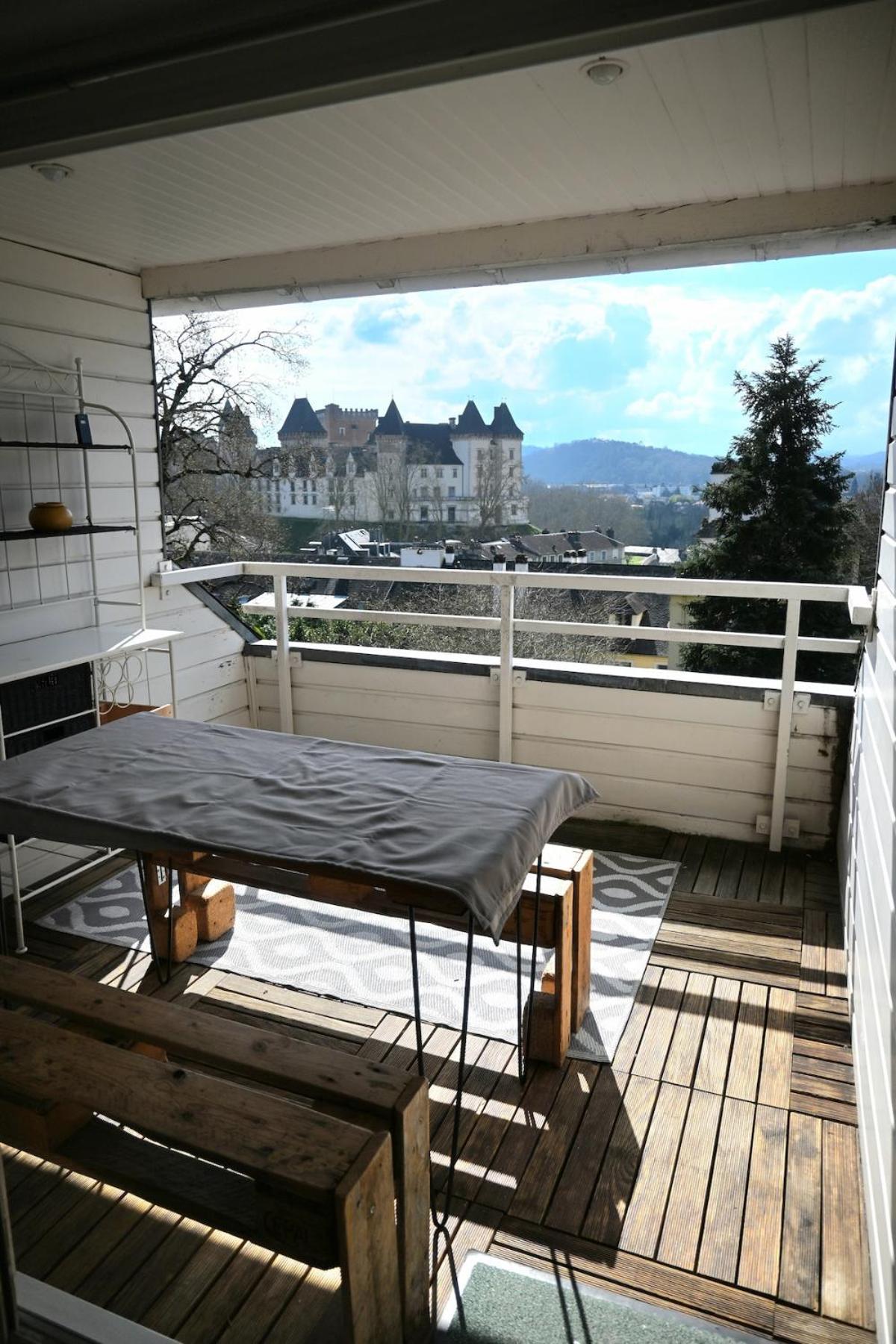 Vue Chateau - Terrasse - Proximite Centre Appartement *